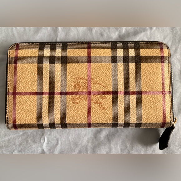 BURBERRY LS ELMORE PVC + LEATHER WALLET - Picture 3 of 10